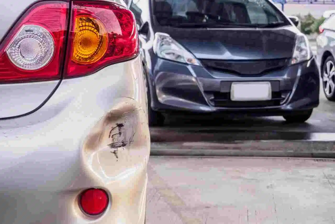 Qué Hacer Si Alguien Abandona La Escena Del Accidente