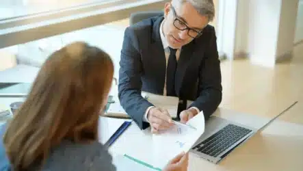 5 Reasons to Hire a Lawyer for Your Houston Startup