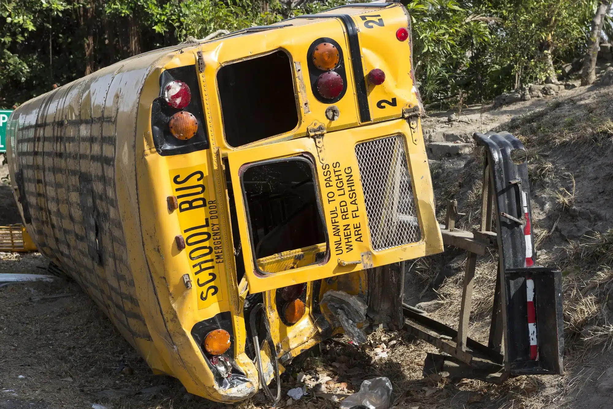 4 Questions to Ask When Hiring a Bus Accident Lawyer Houston, TX