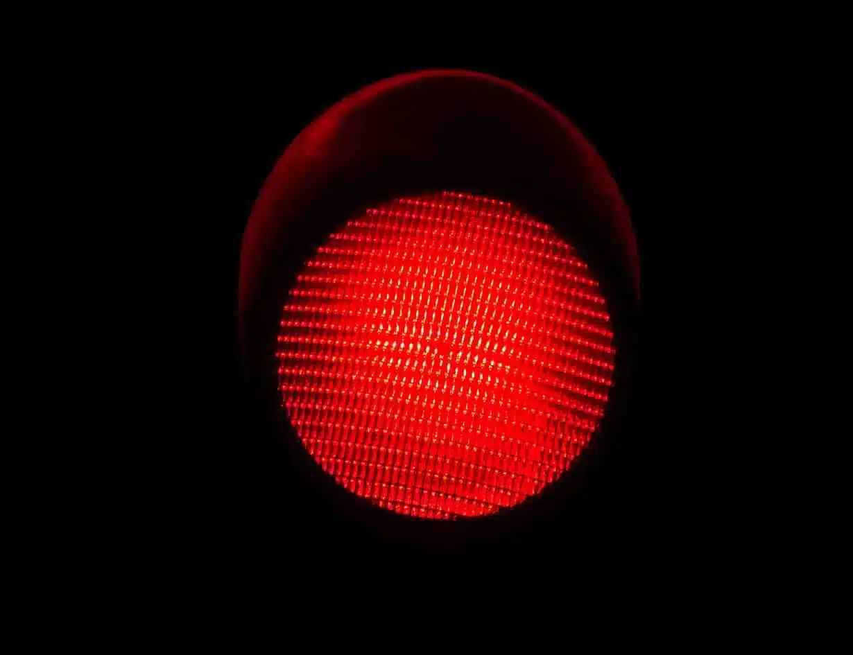 What To Do If A Driver Runs Red Light And Causes Accident In Houston